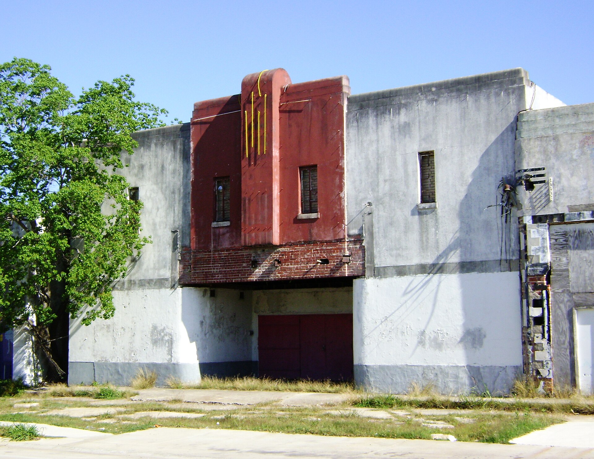 The DeLuxe Theater on Lyons Avenue in Houston's Fifth Ward, the neighborhood landmark at the heart of where slab culture started